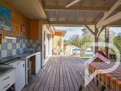 Maison, 242 m²