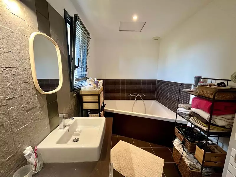 Maison, 154 m²