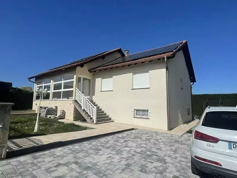 Maison, 180 m²