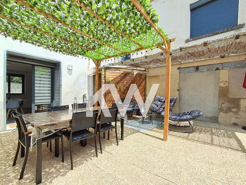 Maison, 180 m²