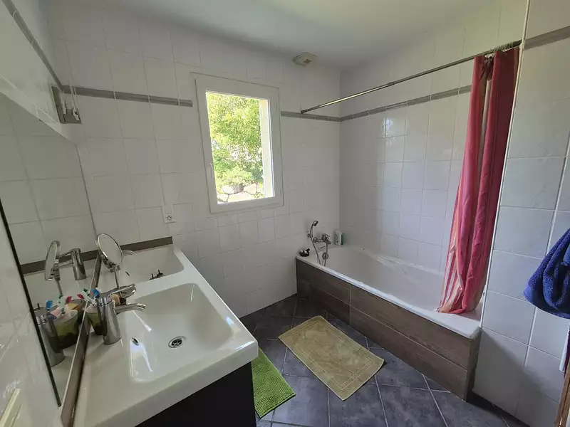 Maison, 160 m²