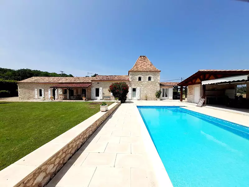 Maison, 160 m²