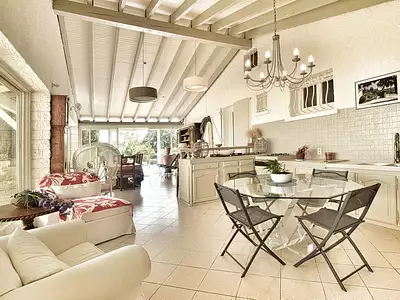 Maison, 283 m²