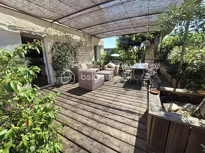Maison, 224 m²