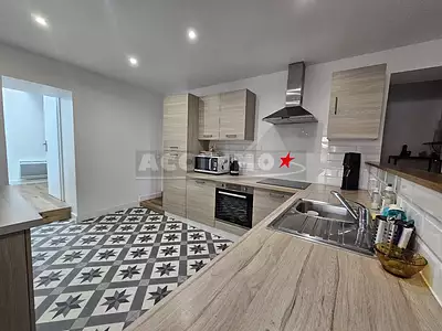 Maison, 198 m²