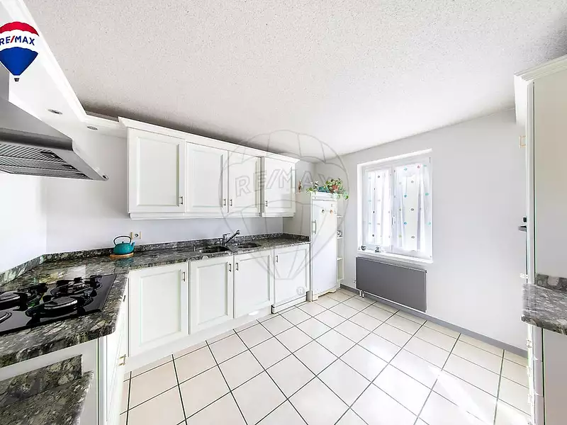 Maison, 144 m²
