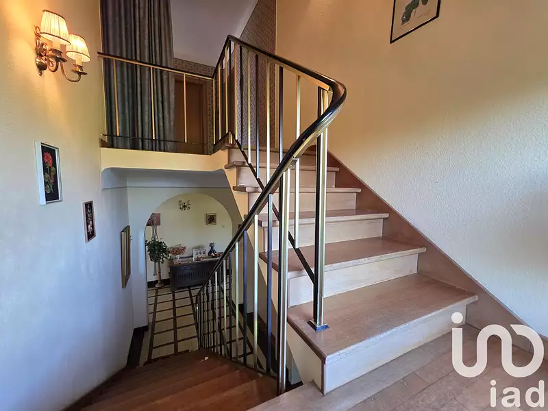 Maison, 190 m²