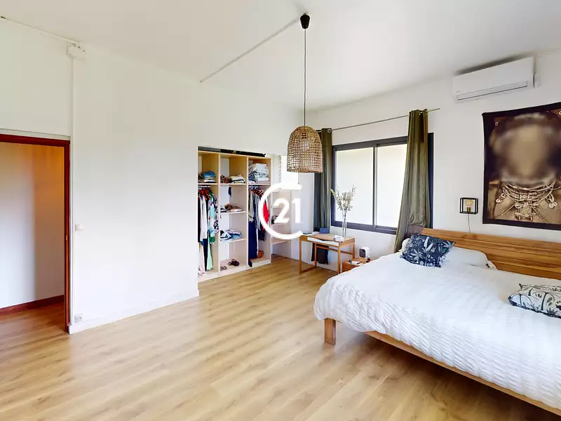 Maison, 170 m²
