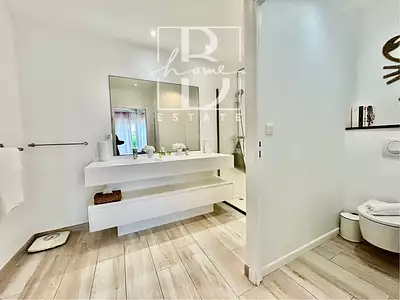 Maison, 209 m²
