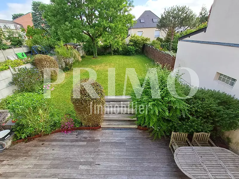 Maison, 170 m²