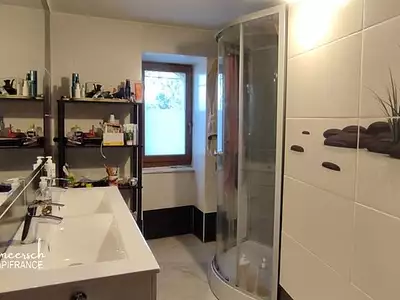 Maison, 225 m²