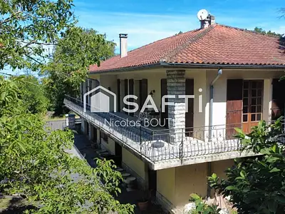 Maison, 226 m²