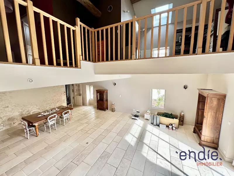 Maison, 258 m²