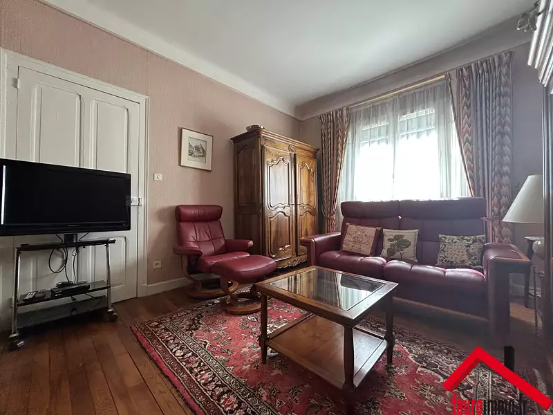 Maison, 161 m²