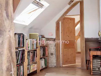 Maison, 225 m²