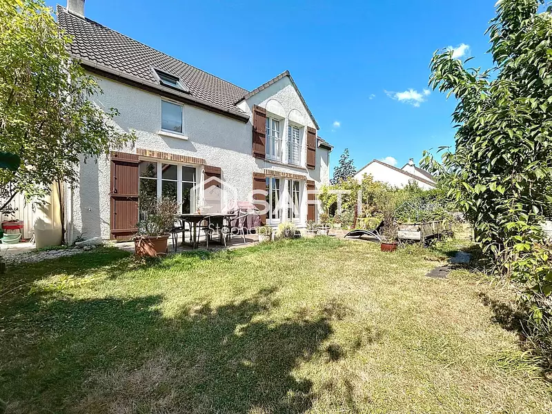 Maison, 145 m²