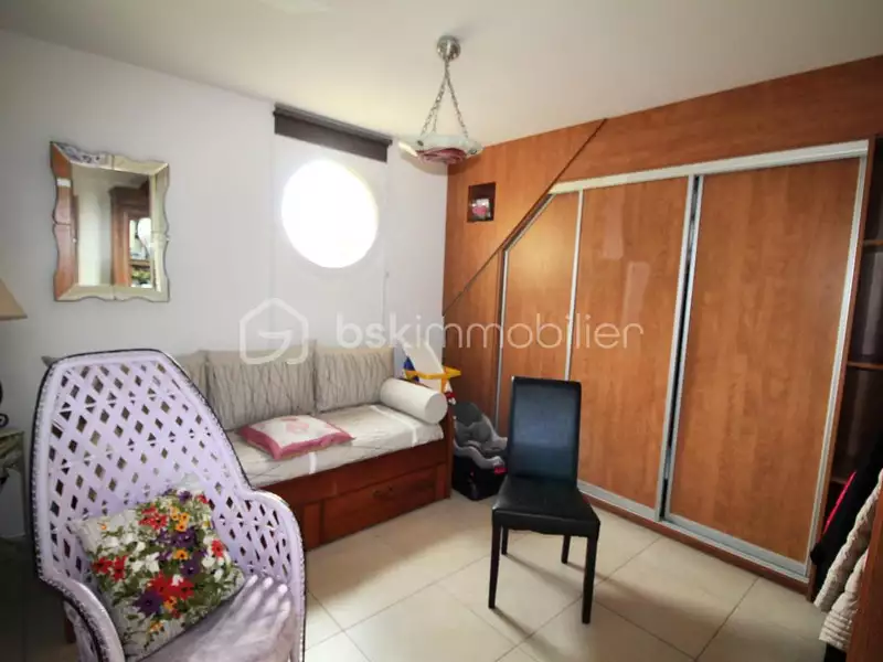 Maison, 174 m²