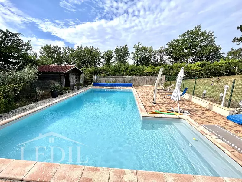 Maison, 190 m²