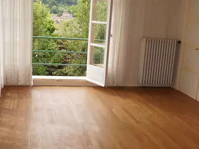 Maison, 275 m²