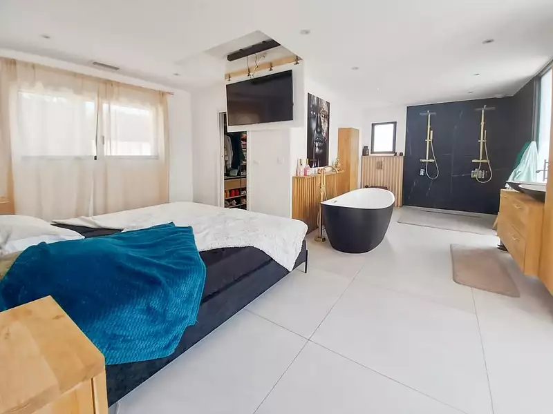 Maison, 153 m²