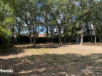 Terrain, 3 703 m²