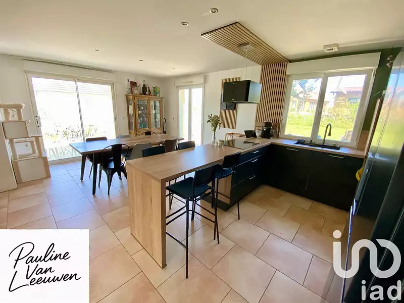 Maison, 144 m²
