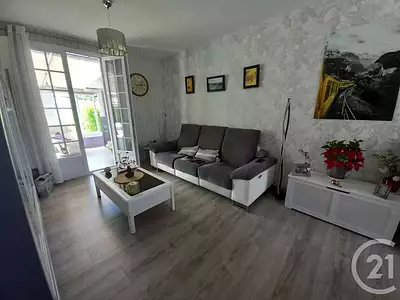 Maison, 102 m²