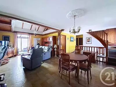Maison, 217 m²