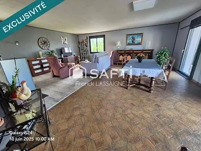 Maison, 220 m²