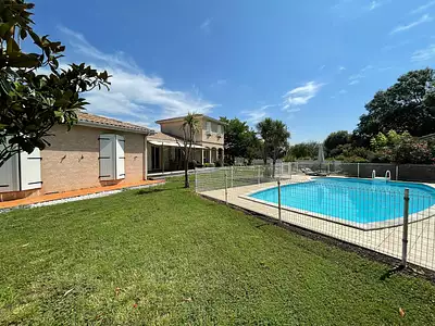 Maison, 175 m²