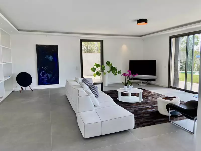 Maison, 267 m²