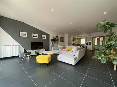 Maison, 190 m²