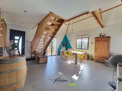 Maison, 217 m²