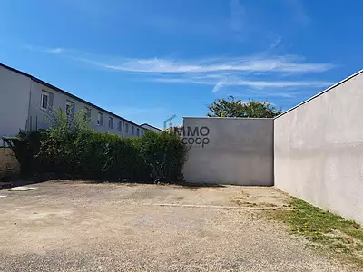Terrain, 185 m²