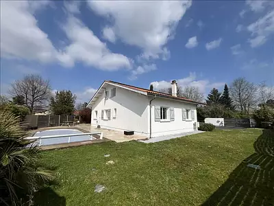 Maison, 185 m²