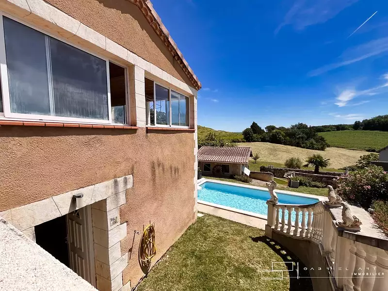 Maison, 180 m²