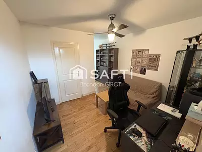 Maison, 77 m²