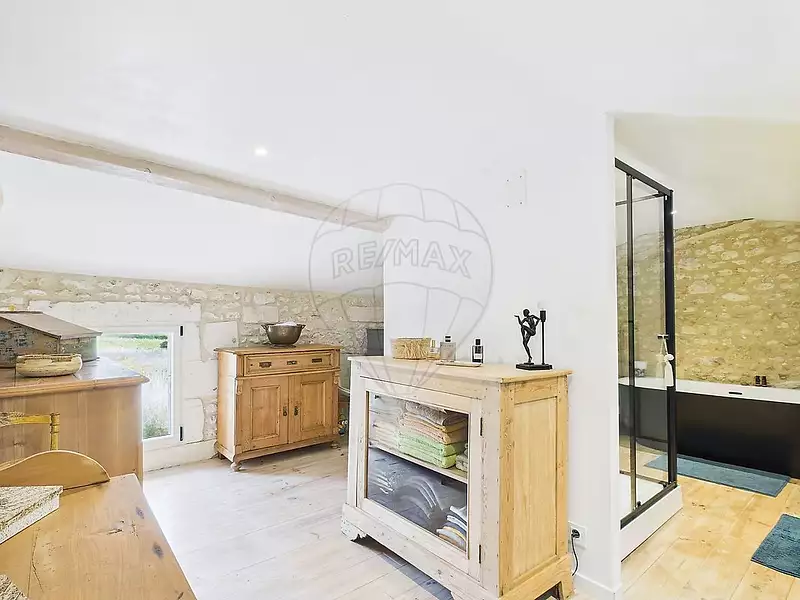 Maison, 348 m²