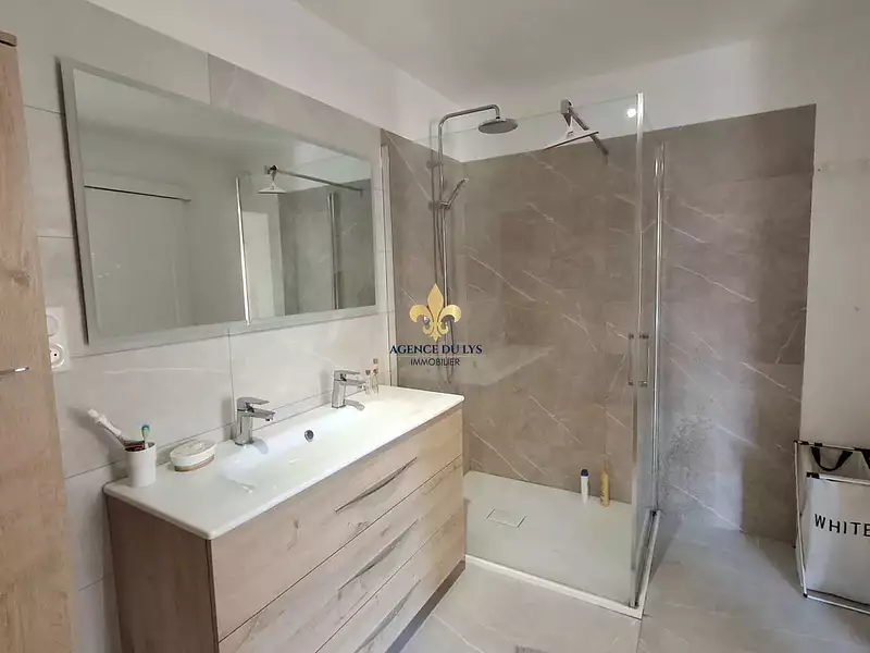 Maison, 140 m²
