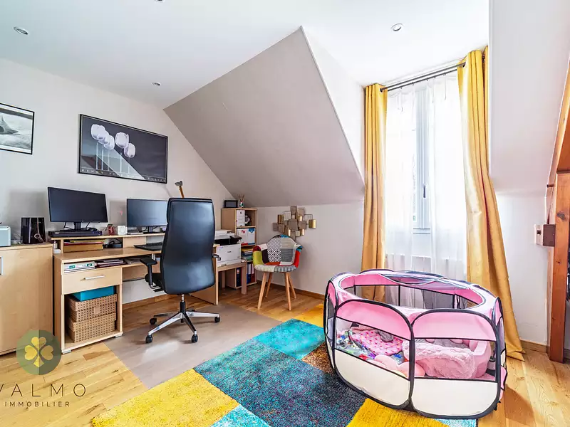 Maison, 266 m²