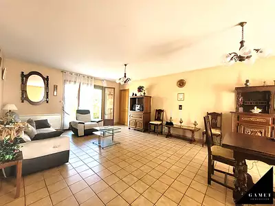 Maison, 99 m²