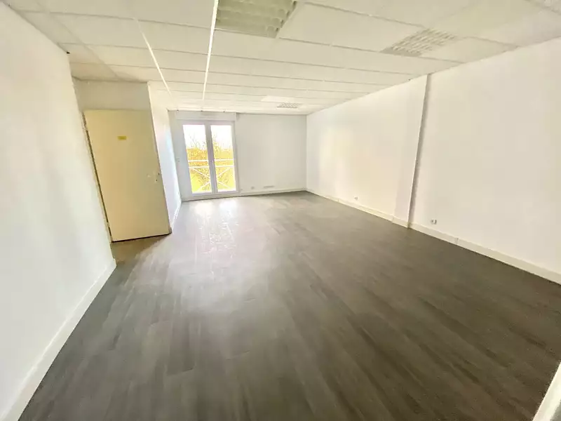 Divers, 380 m²