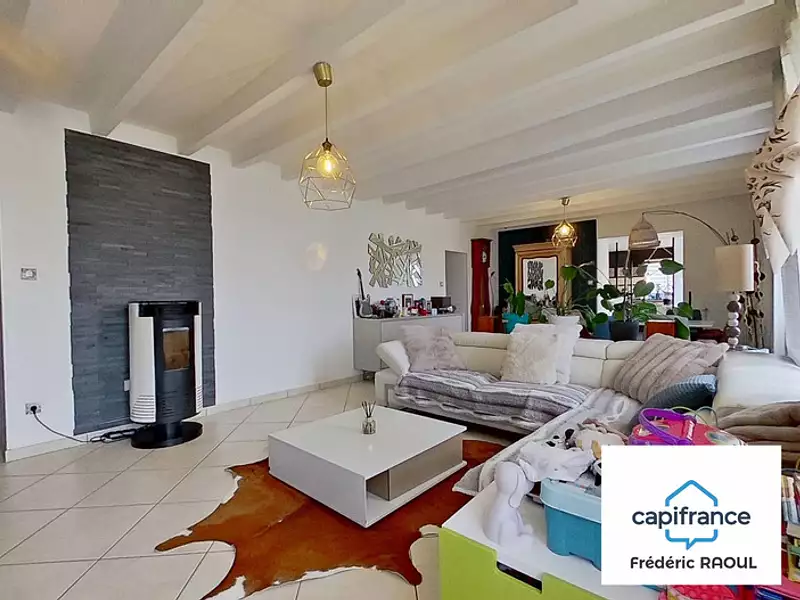 Maison, 185 m²