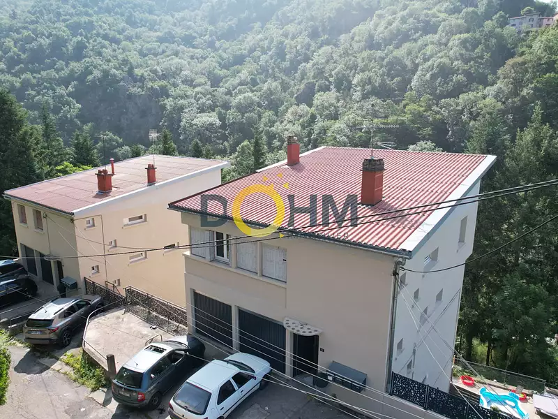 Divers, 272 m²