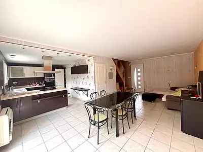 Maison, 84 m²