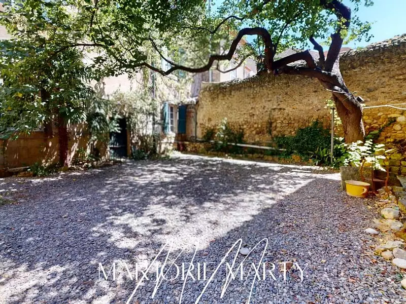 Maison, 450 m²
