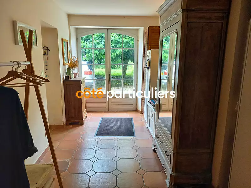 Maison, 384 m²