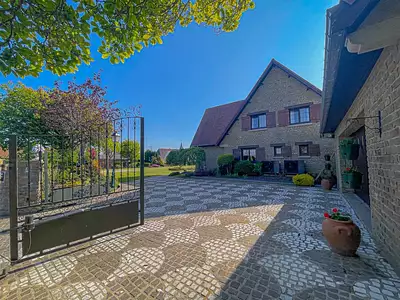 Maison, 295 m²