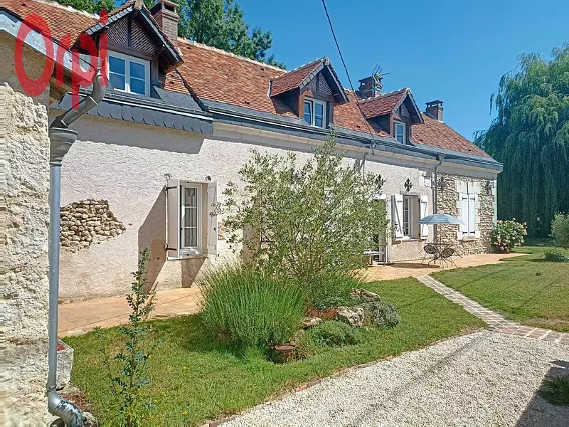 Maison, 185 m²