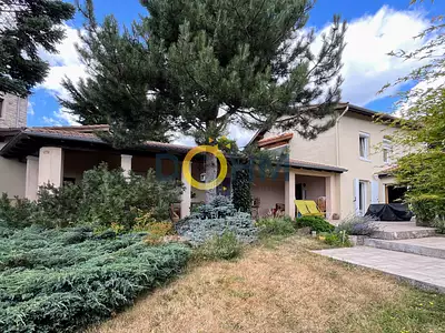 Maison, 185 m²